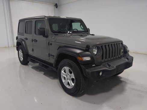 Used 2021 Jeep Wrangler Unlimited Sport AWD/4WD image 13