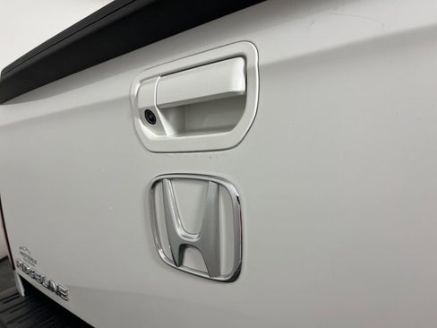 Certified 2023 Honda Ridgeline RTL image 11