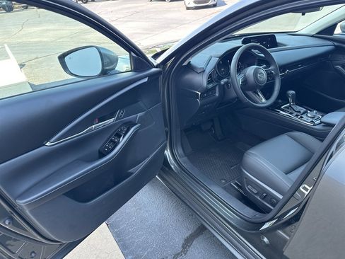 New 2025 MAZDA CX-30 AWD 2.5 S w/ Preferred Package image 23