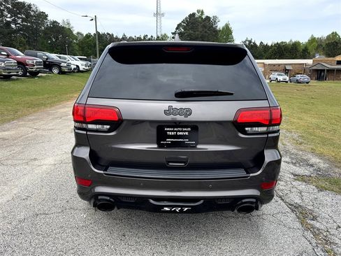 Used 2014 Jeep Grand Cherokee SRT w/ Trailer Tow Group IV AWD/4WD image 9