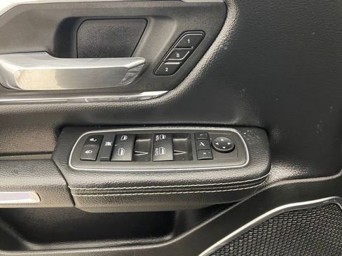 Used 2022 RAM 1500 Laramie image 10