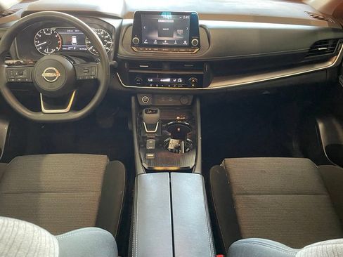 Certified 2023 Nissan Rogue SV FWD image 11