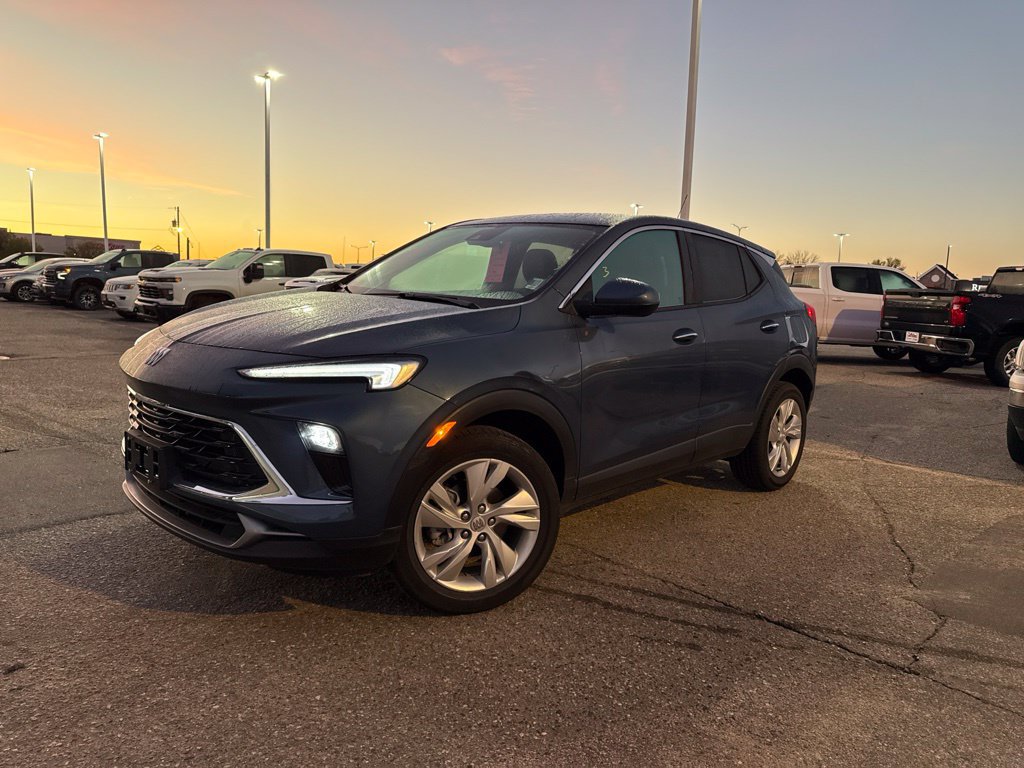 Certified 2026 Buick Encore GX Preferred w/ Comfort Package AWD/4WD image 1
