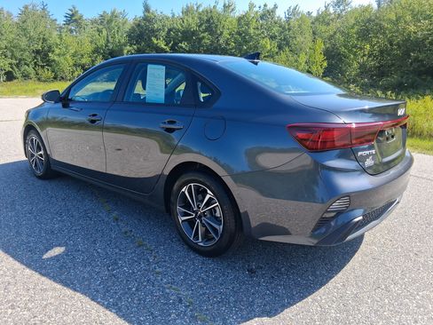Certified 2024 Kia Forte LXS w/ LXS Technology Package FWD image 7