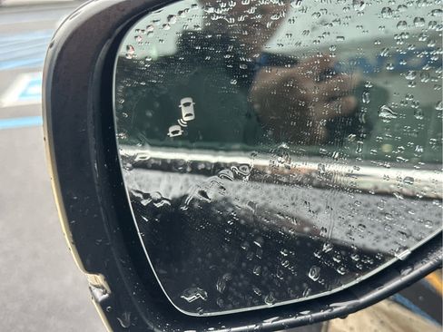 New 2025 Honda Pilot Touring image 17