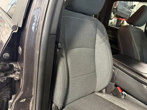 Certified 2025 RAM 2500 Big Horn AWD/4WD image 12