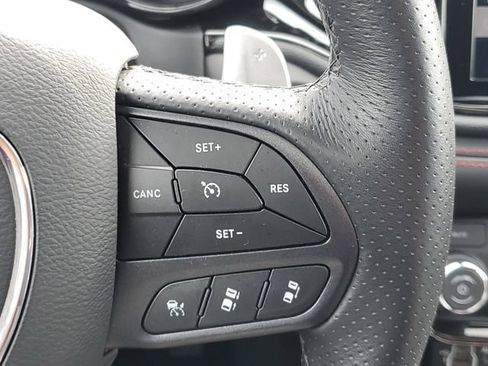 Used 2025 Dodge Durango R/T w/ Blacktop Package AWD/4WD image 23