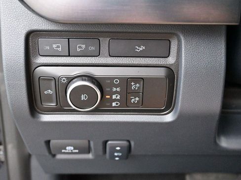 Used 2024 Ford F250 Lariat AWD/4WD image 18