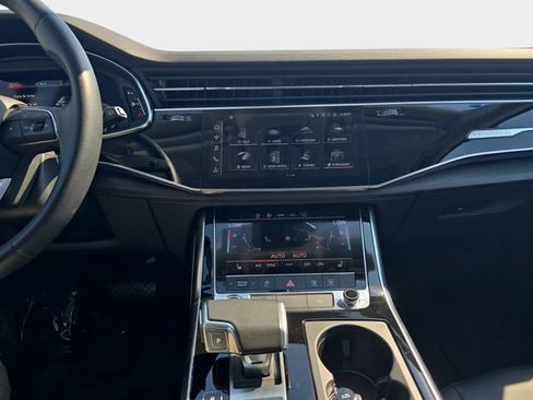 Used 2023 Audi Q7 3.0T Premium Plus AWD/4WD image 24