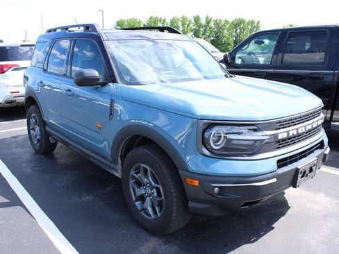 Used 2021 Ford Bronco Sport Badlands w/ Badlands Package AWD/4WD image 3