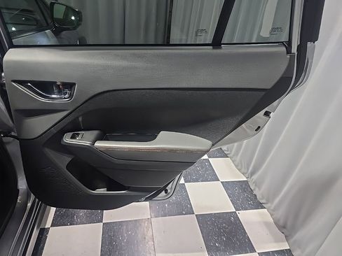 Certified 2025 Subaru Crosstrek 2.5i Limited w/ Popular Package #3A AWD/4WD image 8