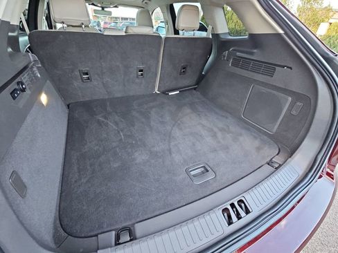 Used 2021 Lincoln Nautilus Reserve w/ Equipment Group 201A image 21