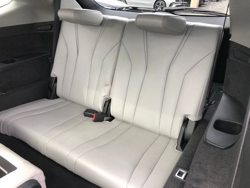 Used 2023 Acura MDX SH-AWD w/ Technology Package image 34