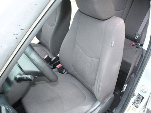 Used 2013 Kia Soul image 11