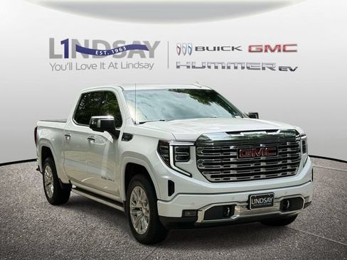 Certified 2023 GMC Sierra 1500 Denali w/ Technology Package AWD/4WD image 2