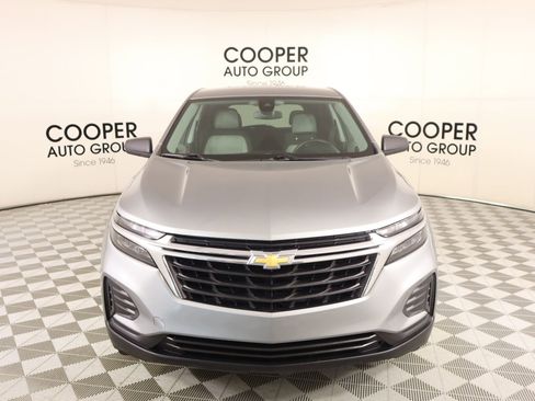 Used 2024 Chevrolet Equinox LS w/ LS Convenience Package image 8