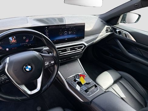 Used 2024 BMW 430i Convertible image 24