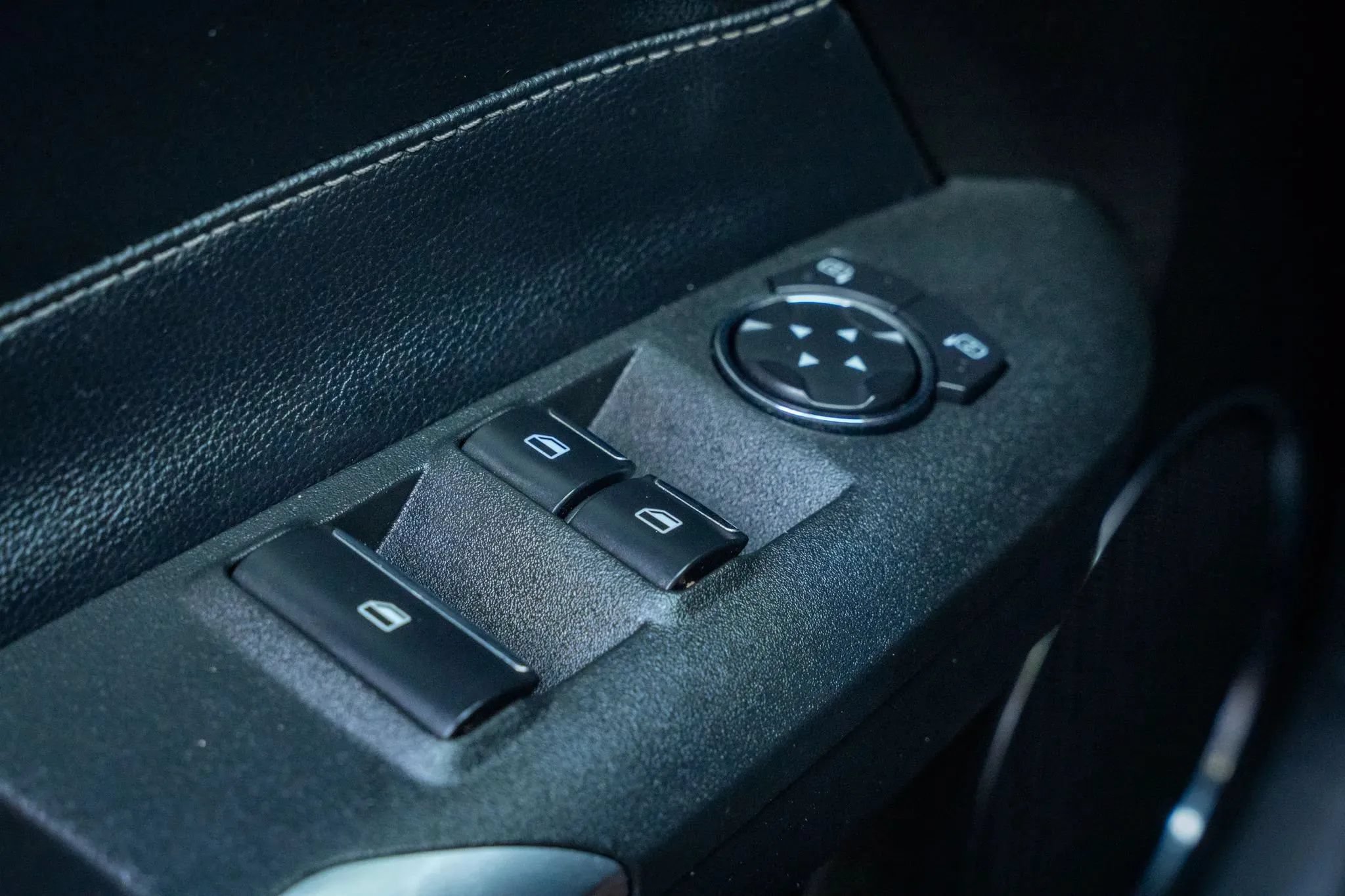 Used 2021 Ford Mustang Premium RWD image 24
