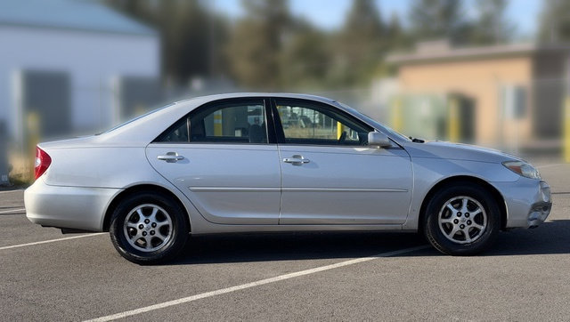 Used 2004 Toyota Camry LE FWD image 8