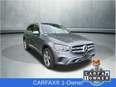 Used 2020 Mercedes-Benz GLC 300 4MATIC image 2
