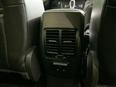 Used 2013 Ford Escape Titanium AWD/4WD image 27