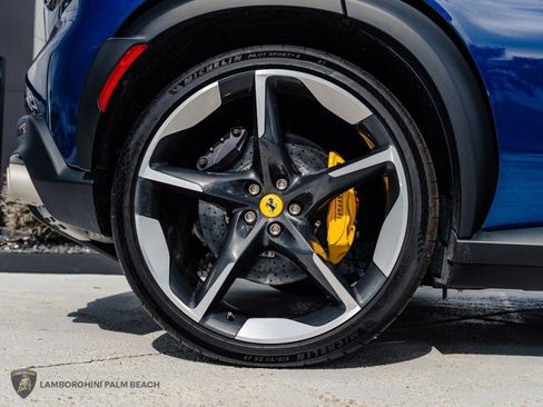 Used 2023 Ferrari Purosangue AWD/4WD image 32