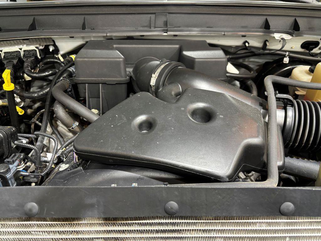 Used 2011 Ford F350 XL w/ Skid Plate Pkg AWD/4WD image 24