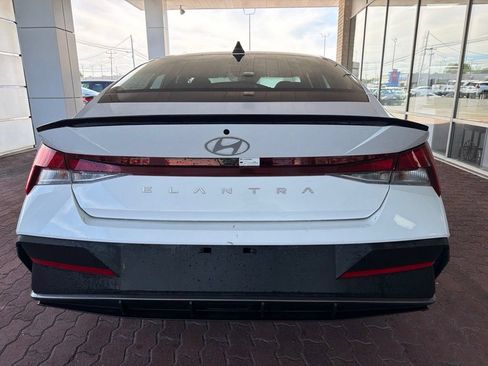 Used 2025 Hyundai Elantra Sport FWD image 25