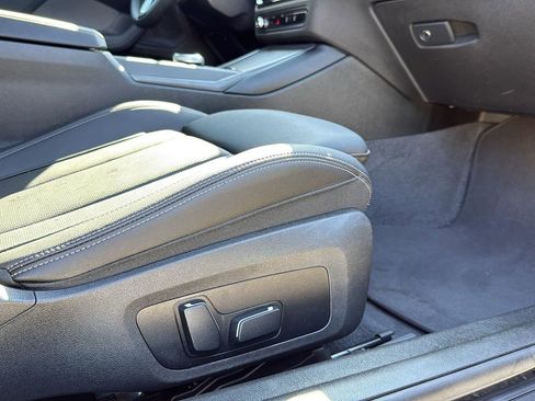 Used 2024 BMW 230i Coupe image 23