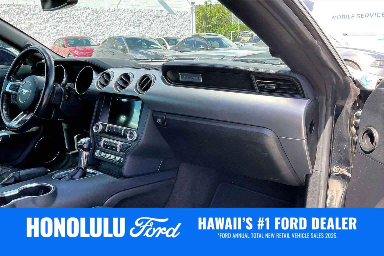 Used 2018 Ford Mustang GT Premium w/ Black Accent Package RWD image 22
