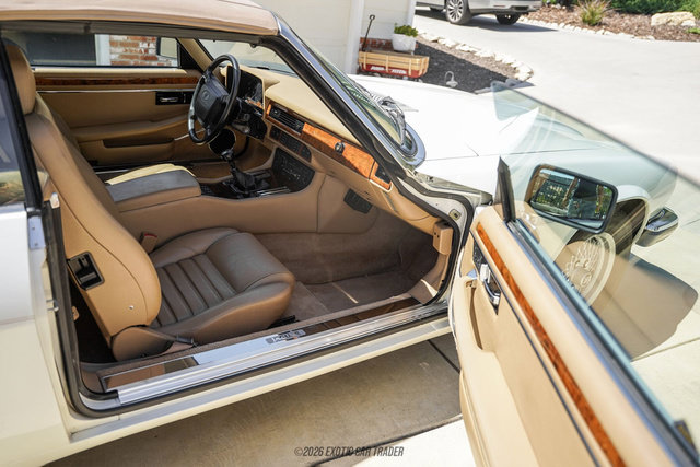 Used 1993 Jaguar XJS 4.0 Convertible RWD image 44