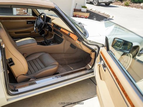 Used 1993 Jaguar XJS 4.0 Convertible RWD image 44