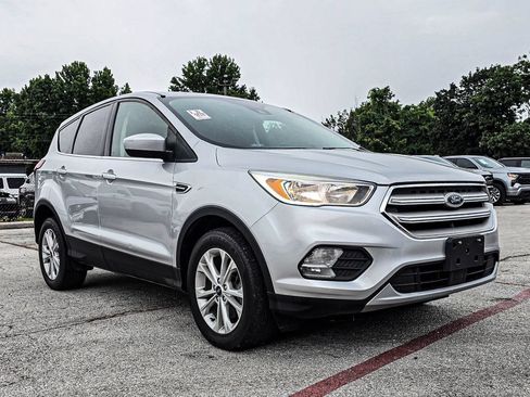 Used 2019 Ford Escape SE AWD/4WD image 1