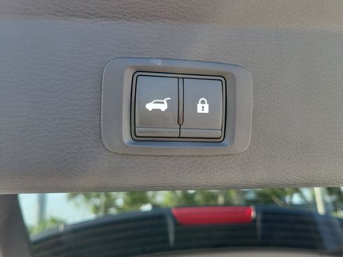 Used 2024 Mitsubishi Outlander SEL FWD image 11