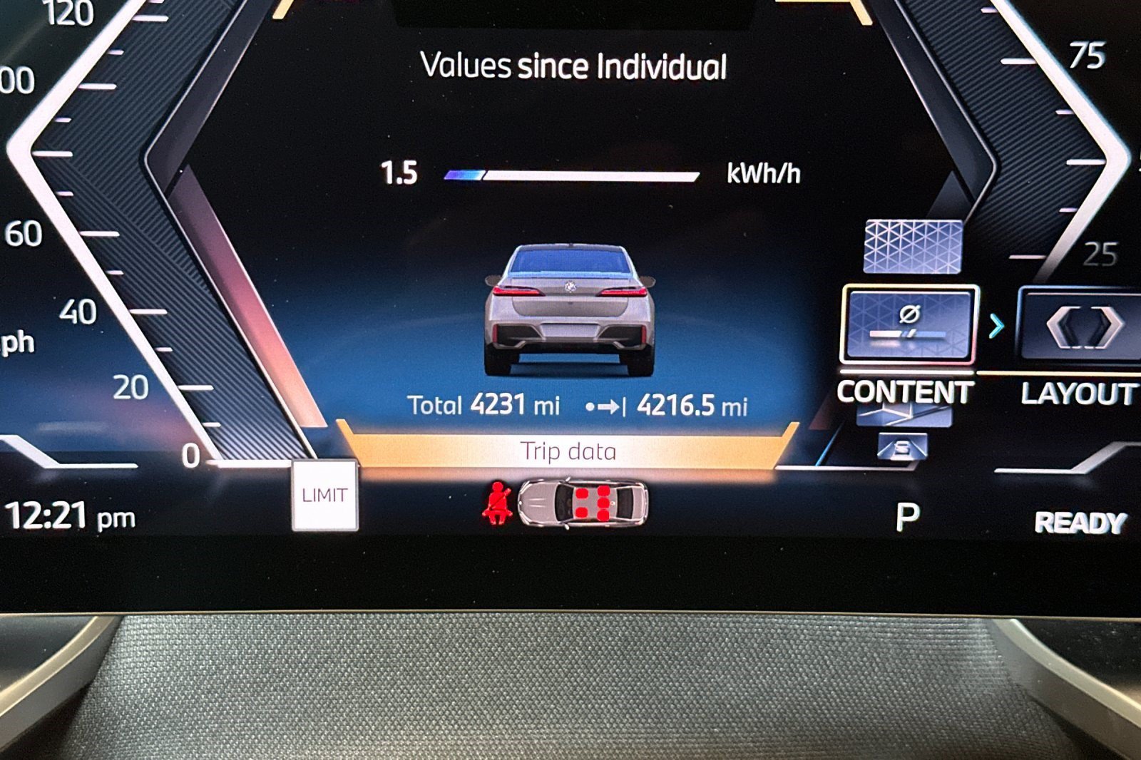 Used 2025 BMW i7 xDrive60 w/ Executive Package AWD/4WD image 24
