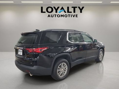 Used 2023 Chevrolet Traverse LT AWD/4WD image 5