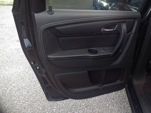 Used 2014 Chevrolet Traverse LT w/ All-Star Edition AWD/4WD image 19