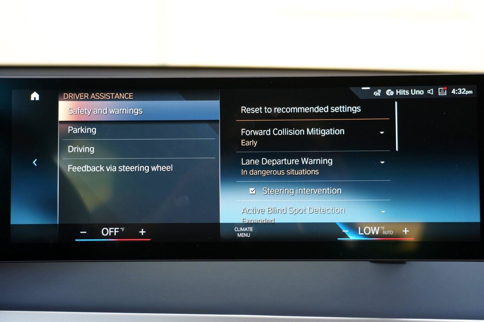 Used 2022 BMW iX xDrive50 w/ Premium Package AWD/4WD image 30