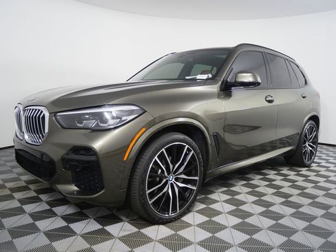Certified 2023 BMW X5 xDrive40i w/ M Sport Package AWD/4WD image 7