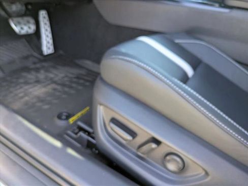 New 2026 Toyota Camry SE image 4