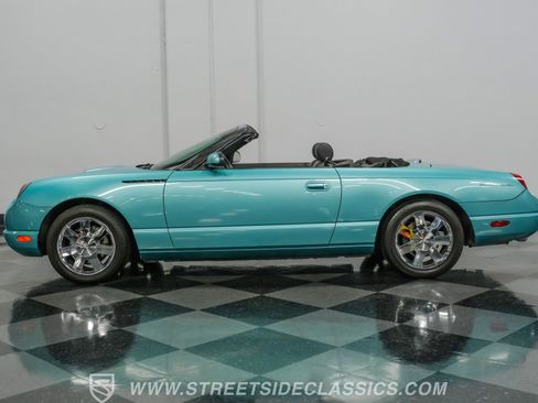 Used 2002 Ford Thunderbird image 2