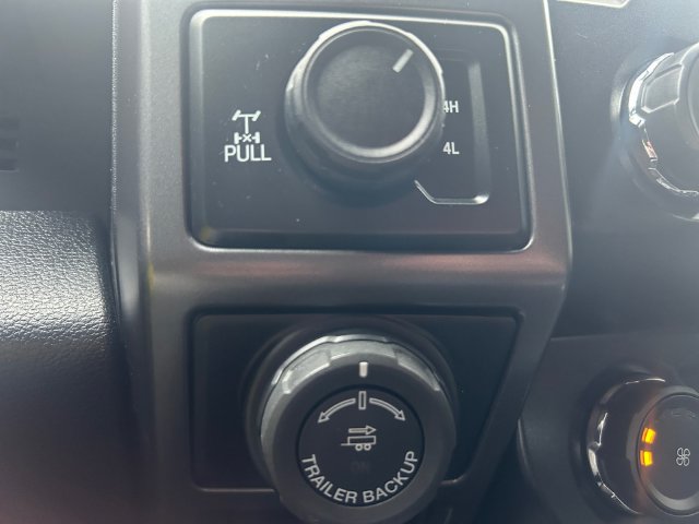 Used 2020 Ford F150 XLT w/ Equipment Group 302A Luxury AWD/4WD image 31