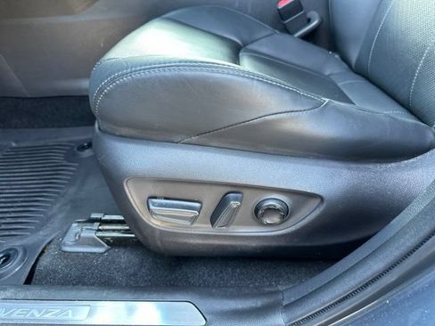 Used 2022 Toyota Venza Limited w/ Advanced Technology Package AWD/4WD image 20