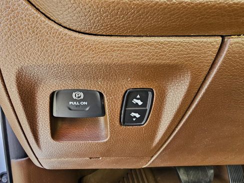 Used 2021 RAM 1500 Laramie image 34