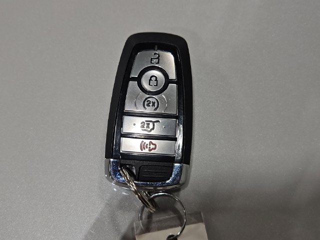 Used 2023 Lincoln Nautilus Reserve w/ Equipment Group 201A AWD/4WD image 28