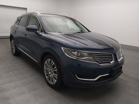 Used 2016 Lincoln MKX Reserve w/ Technology Package FWD image 13