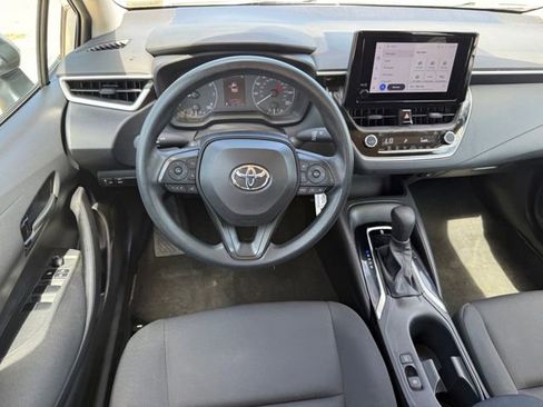 Used 2024 Toyota Corolla LE image 26