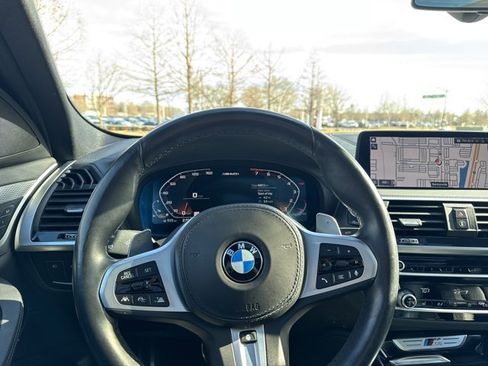Used 2021 BMW X4 M40i w/ Premium Package image 18
