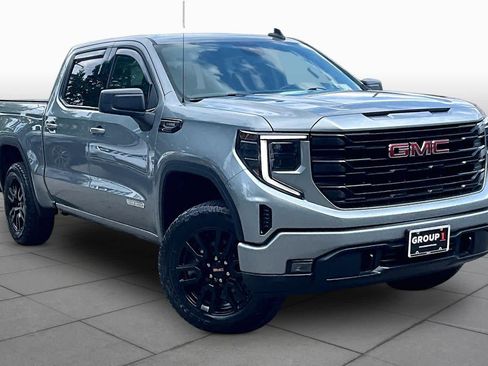 Used 2024 GMC Sierra 1500 Elevation AWD/4WD image 3