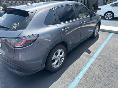 Used 2024 Honda HR-V LX image 3